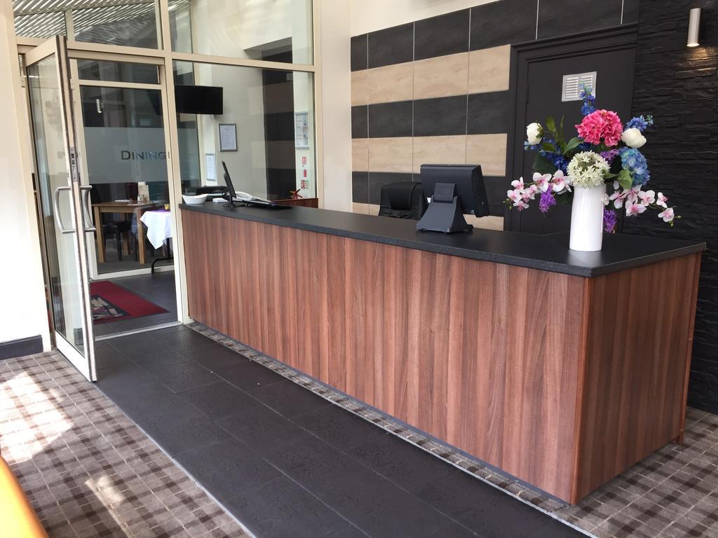 Kaim Park Hotel 巴斯盖特 外观 照片